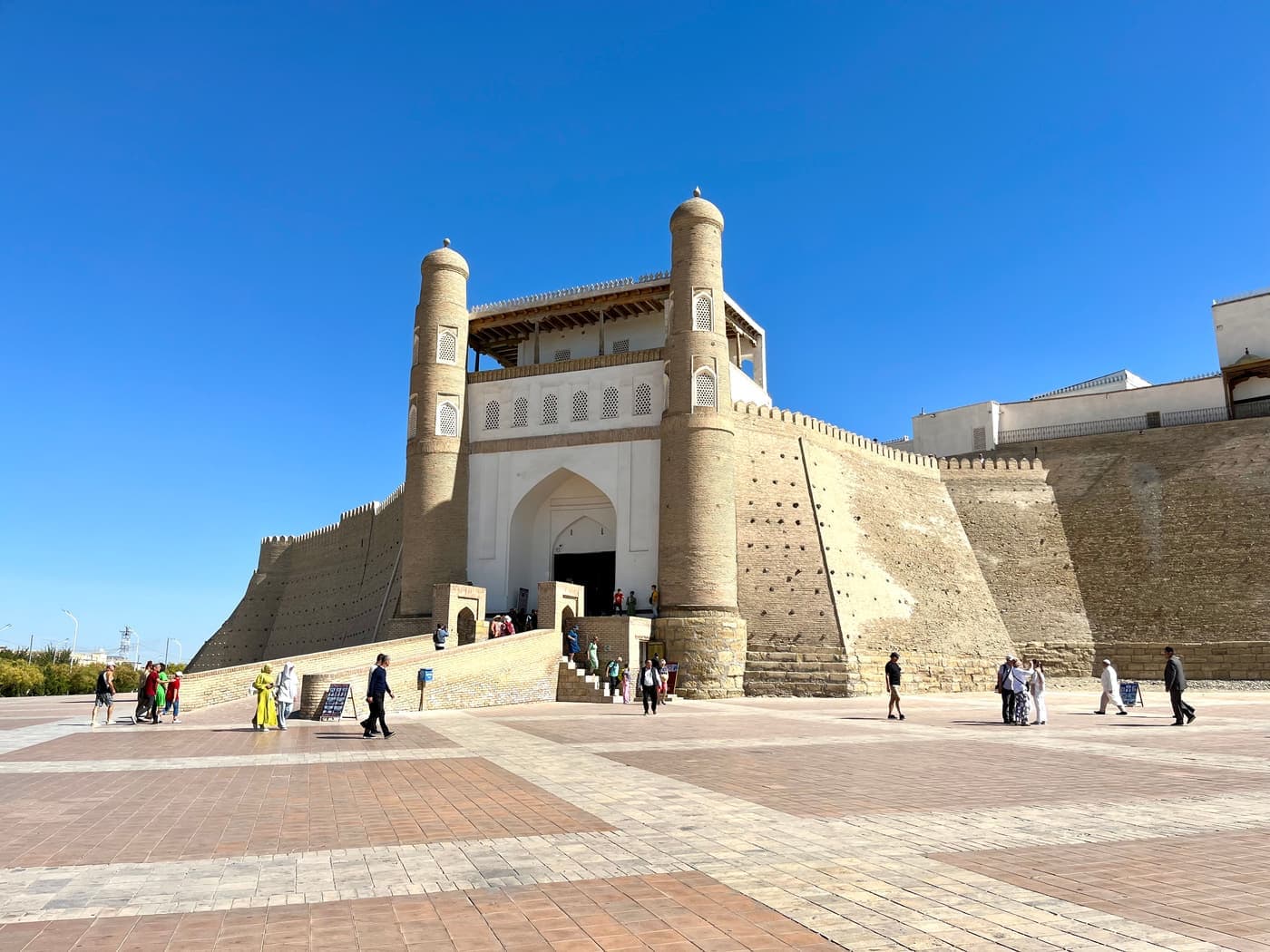 The main gate of the Ark of Bukhara between its two brick towers