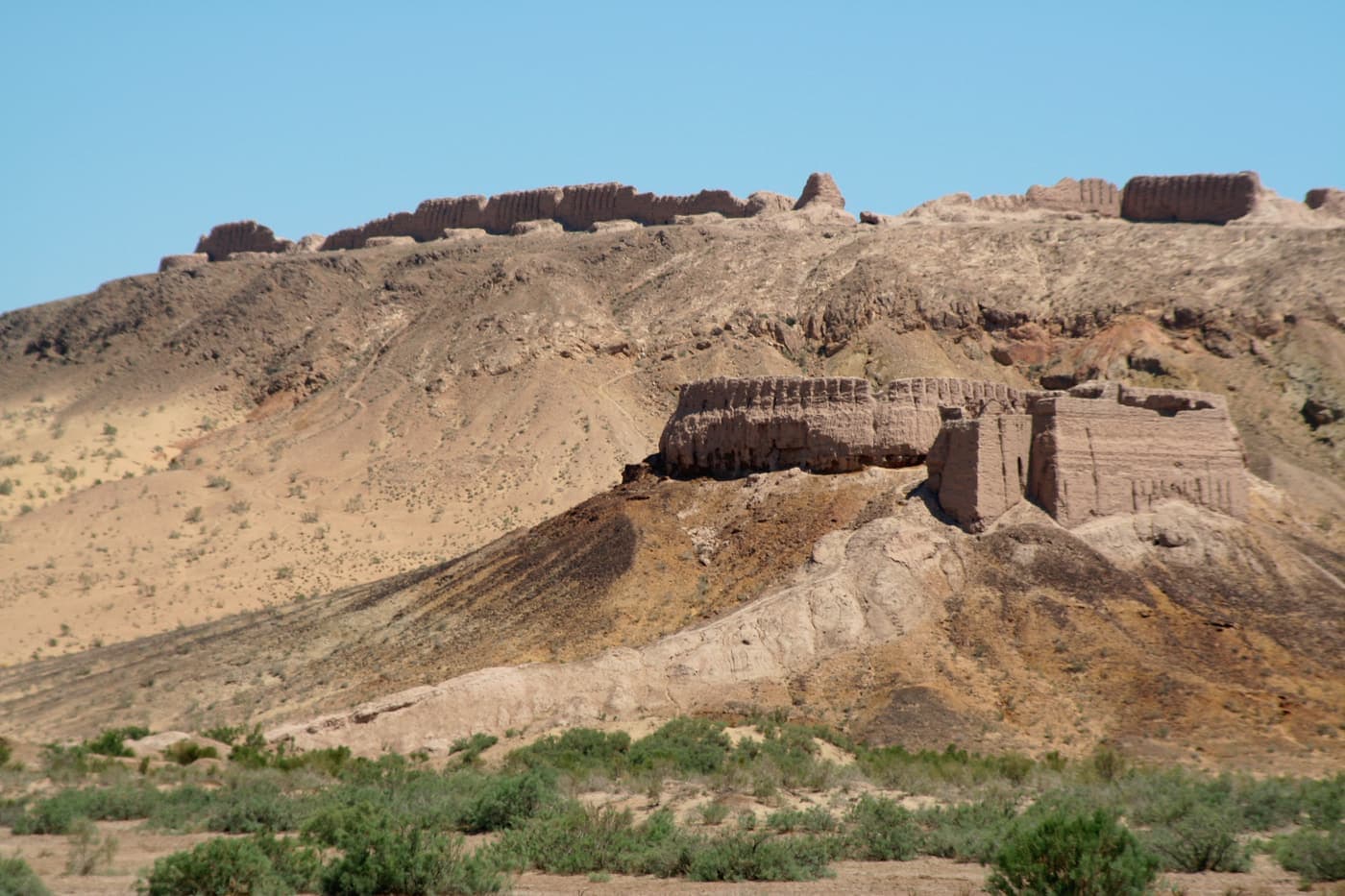 The ruins of Ayaz-Kala on their ridge, seen from the plain below